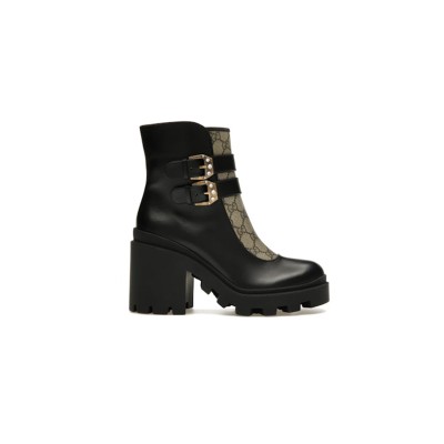 GUCCI BUCKLES ANKLE BOOTS 701100